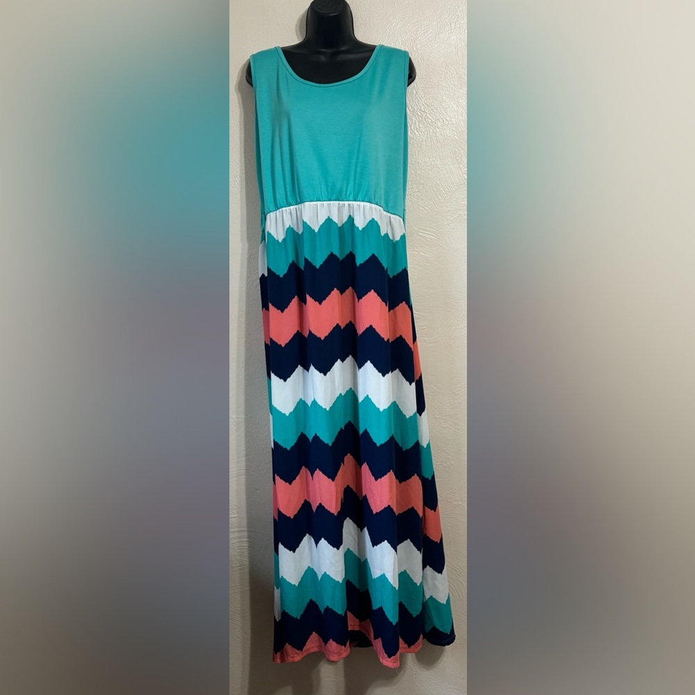 Chevron Pattern Maxi Dress - Teal, Coral, Navy 0050